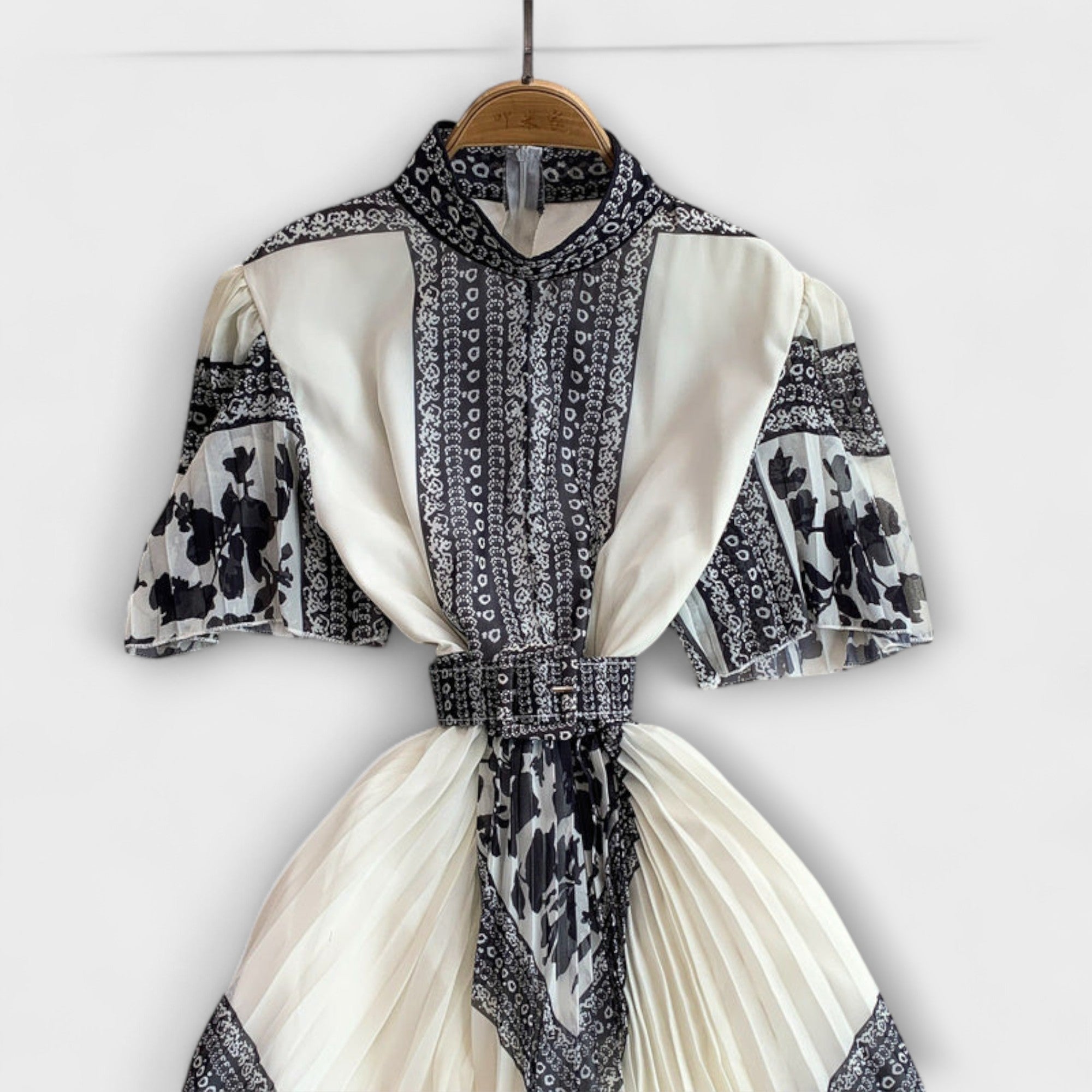 Delilah - Vintage-Inspired Dress