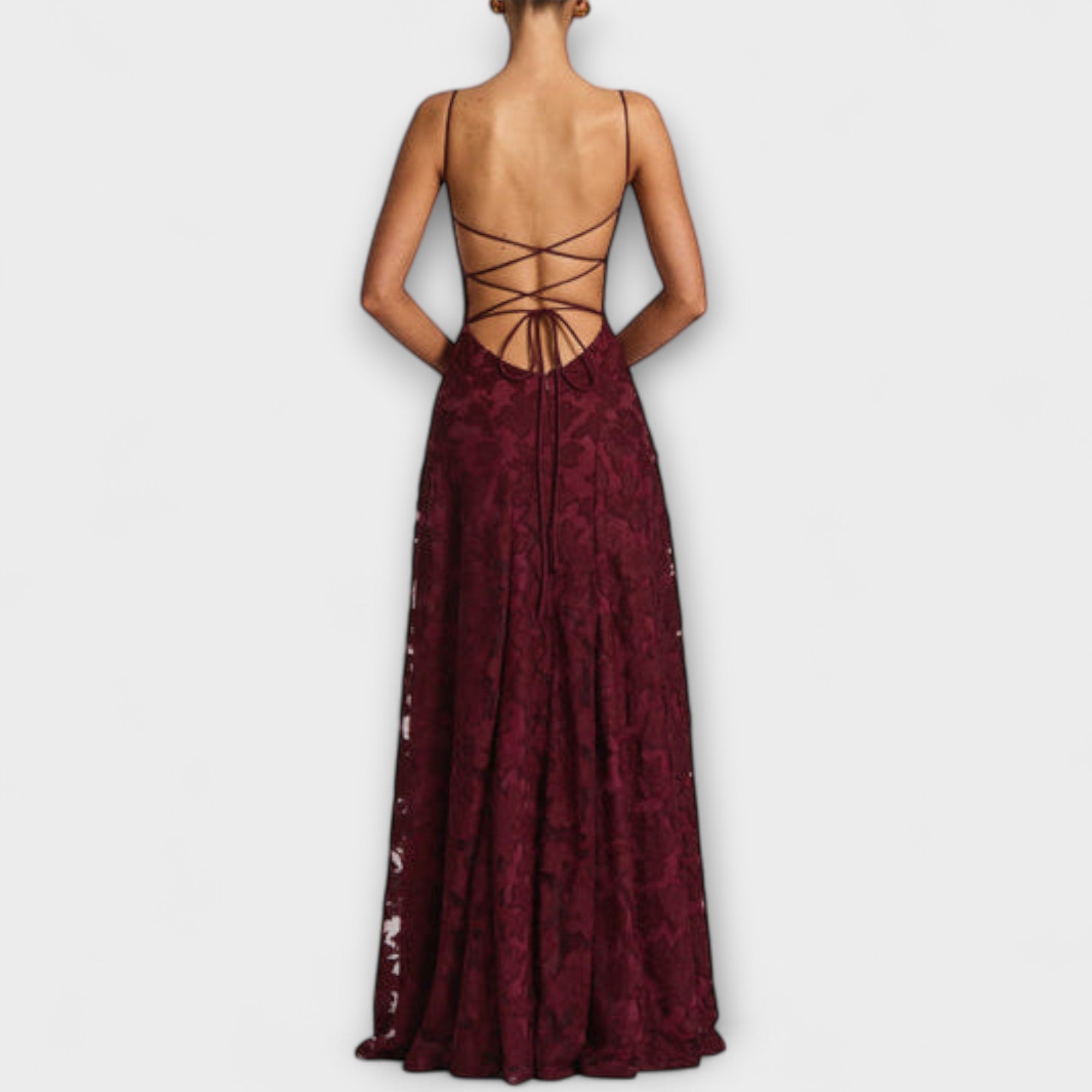 Kairi - Stylish Maxi Dress in Floral Lace with Spaghetti Straps