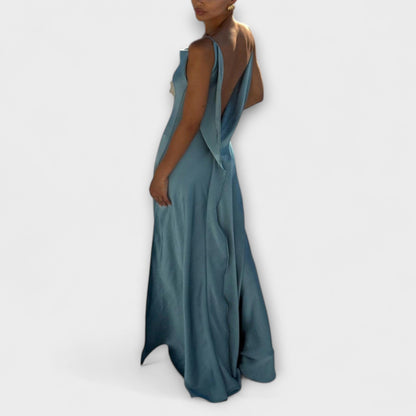 Hallie - Chic Satin Maxi Dress with High Slit