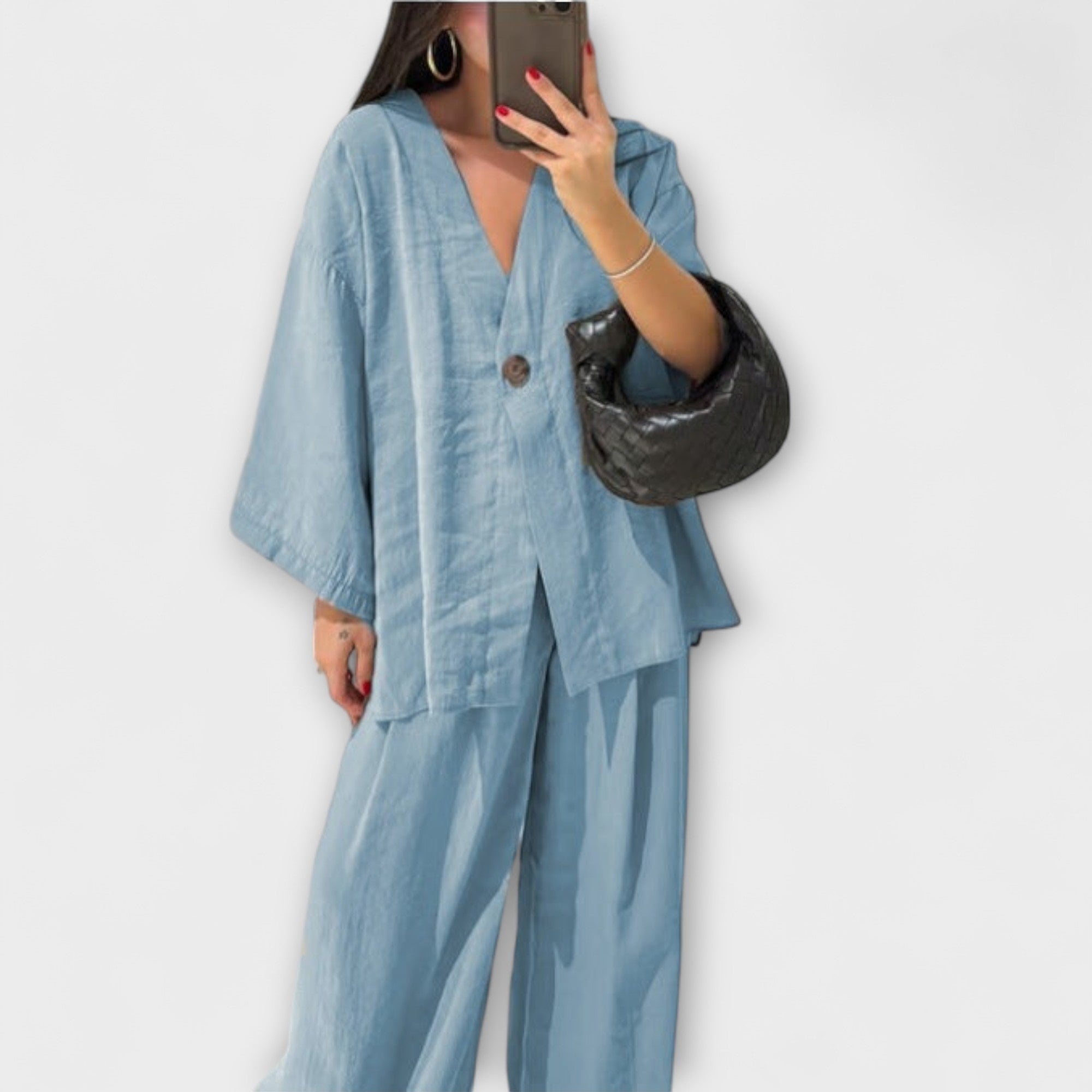 Jacqueline - Casual V-Neck Top and Pants Duo